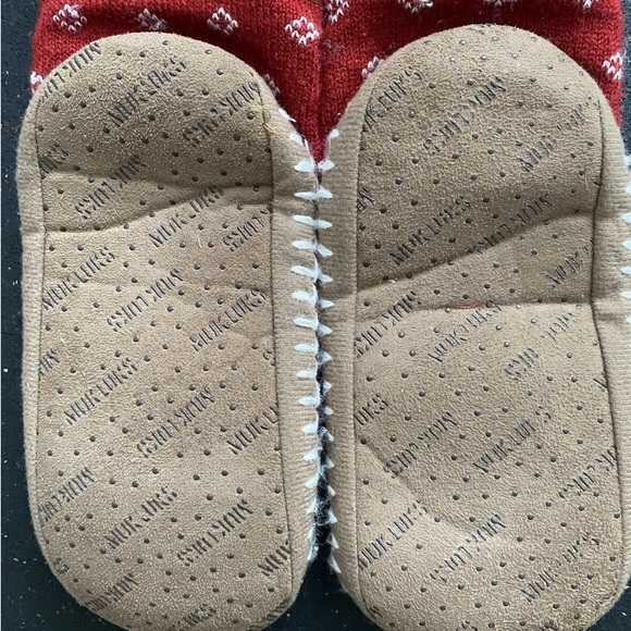 Muk Luks Slippers Socks WomensM/XL Size 8-10 Red Reindeer Deer Slip Resi… - Picture 5 of 7